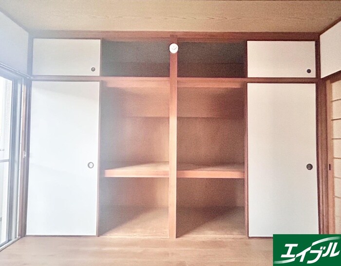 物件内観写真15　(収納)