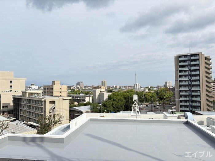 物件内観写真14　(玄関)