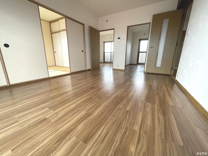 物件内観写真7　(居室)