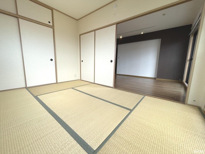 物件内観写真21　(居室)