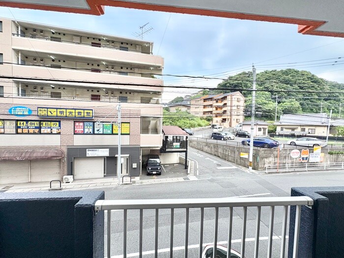 物件内観写真17　(室内からの展望)