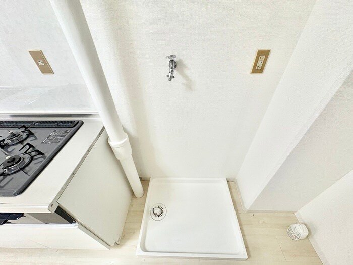 物件内観写真19　(洗濯機置場)