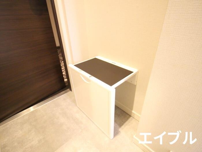 物件内観写真20　(玄関)