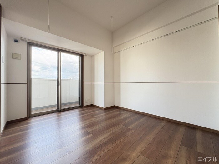 物件内観写真9　(居室)