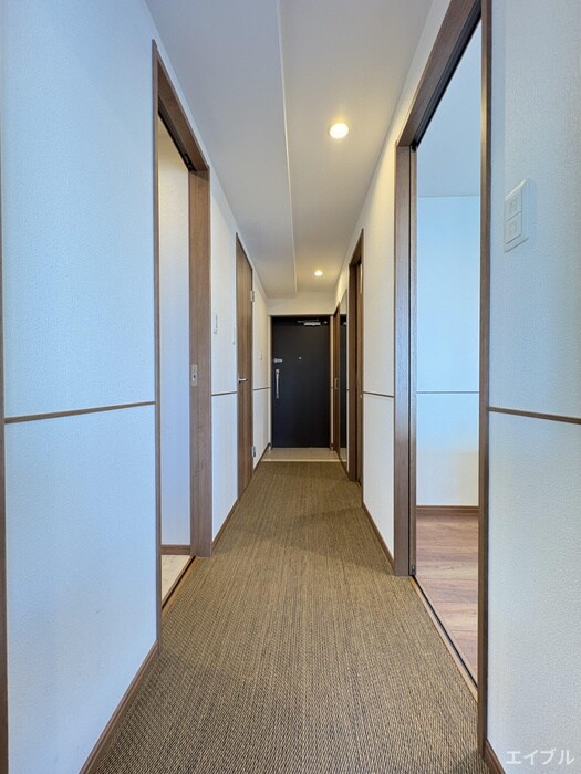 物件内観写真16　(廊下)