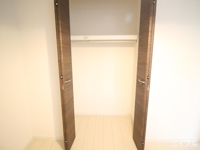 物件内観写真12　(収納)