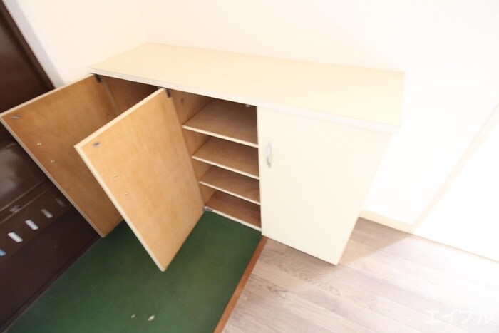 物件内観写真14　(靴箱)