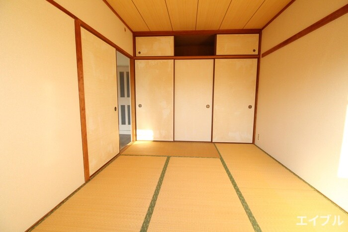 物件内観写真19　(居室)