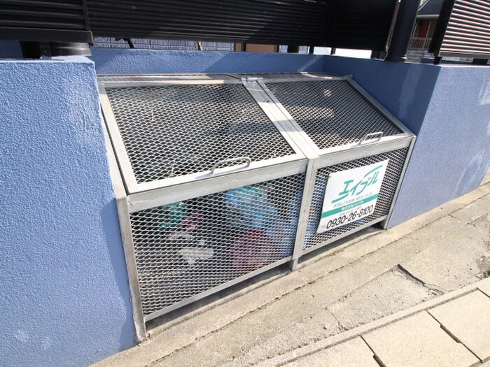 物件外観写真3　(建物設備)