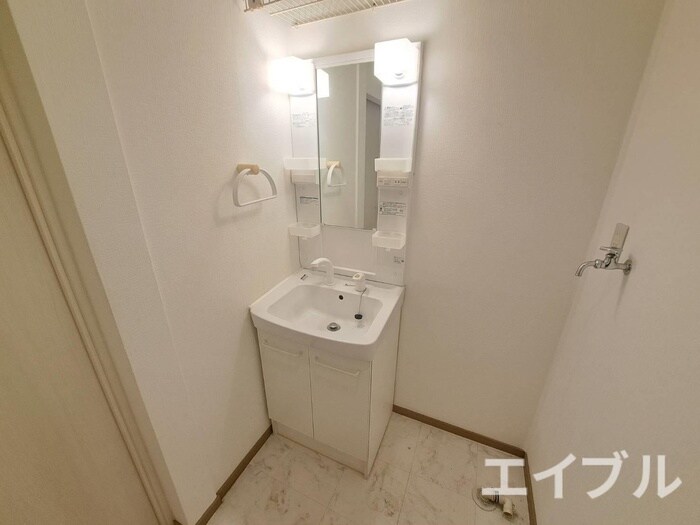 物件内観写真10　(洗面)