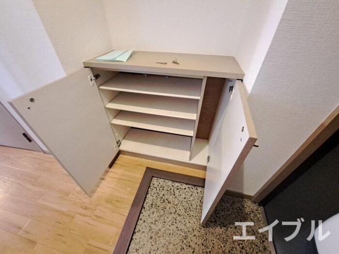 物件内観写真16　(靴箱)