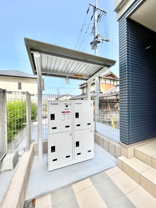 物件外観写真4　(建物設備)