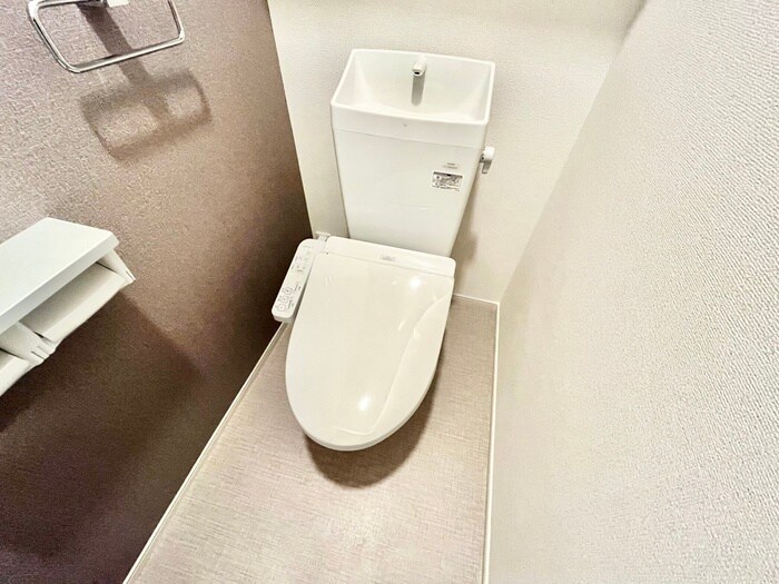 物件内観写真10　(トイレ)