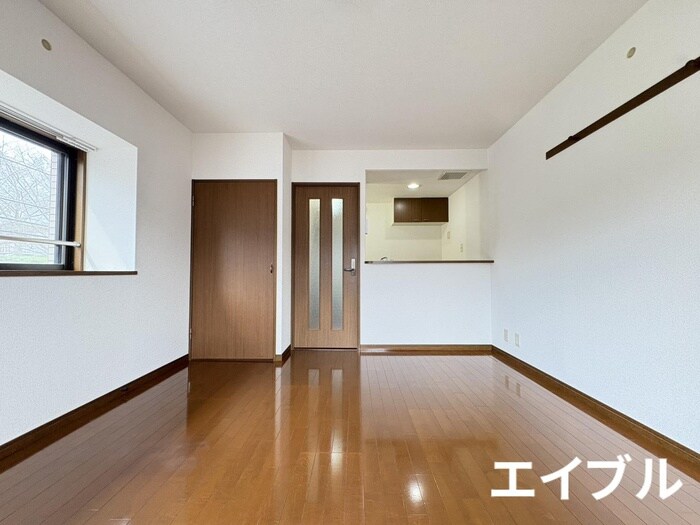 物件内観写真11　(居室)