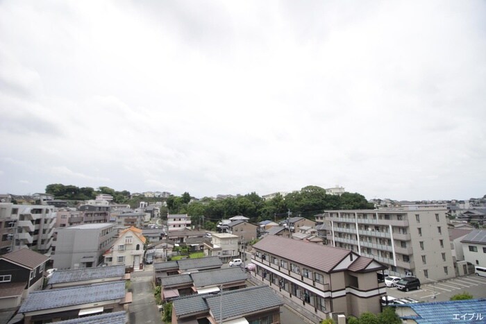 物件内観写真16　(室内からの展望)