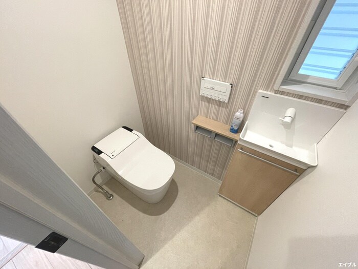 物件内観写真14　(トイレ)