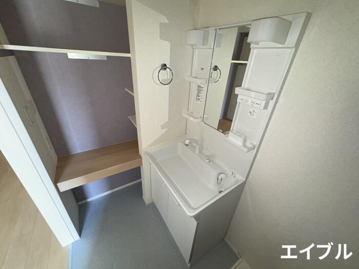 物件内観写真9　(洗面)