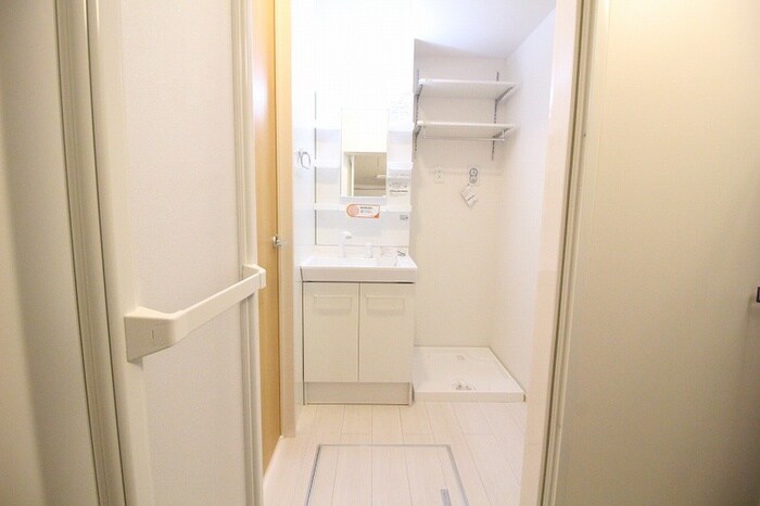 物件内観写真10　(洗面)