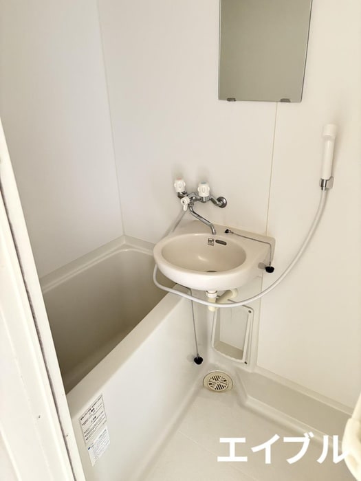 物件内観写真9　(バス／シャワールーム等)