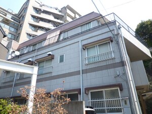 小田コ－ポ外観写真