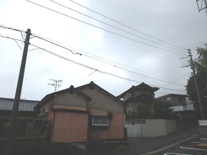 物件内観写真16　(室内からの展望)