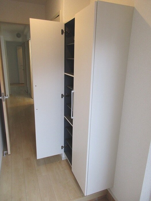 物件内観写真22　(靴箱)