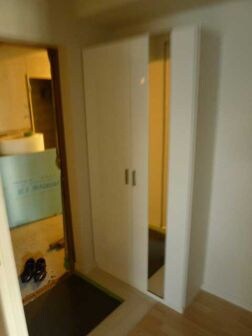 物件内観写真12　(玄関)