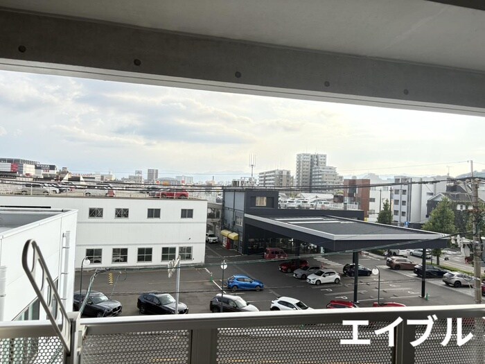 物件内観写真13　(室内からの展望)