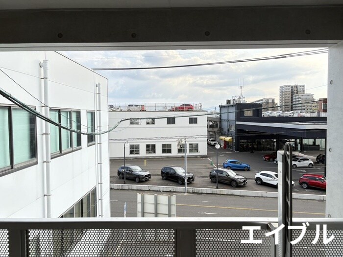 物件内観写真14　(室内からの展望)