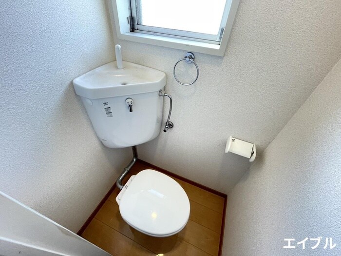 物件内観写真13　(トイレ)