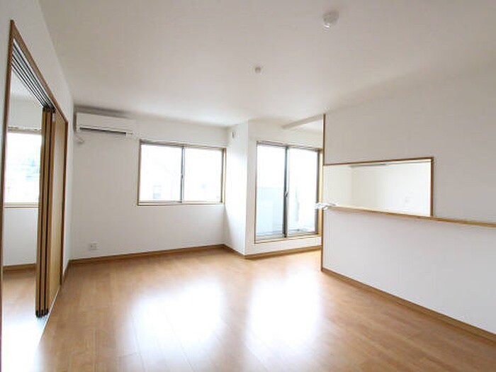 物件内観写真6　(居室)