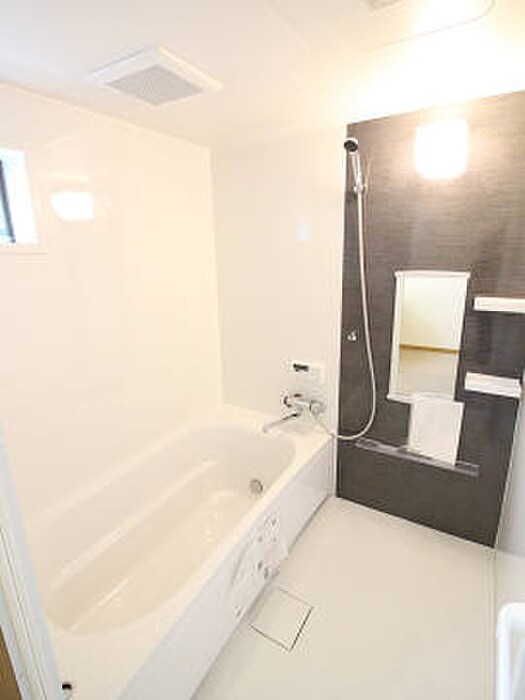 物件内観写真10　(バス／シャワールーム等)