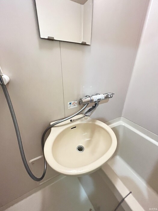 物件内観写真11　(洗面)