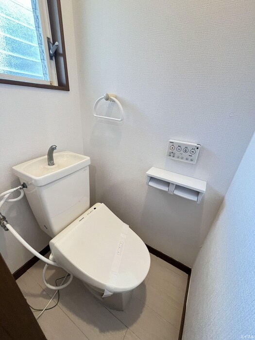 物件内観写真13　(トイレ)