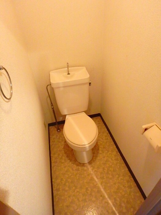 物件内観写真11　(トイレ)