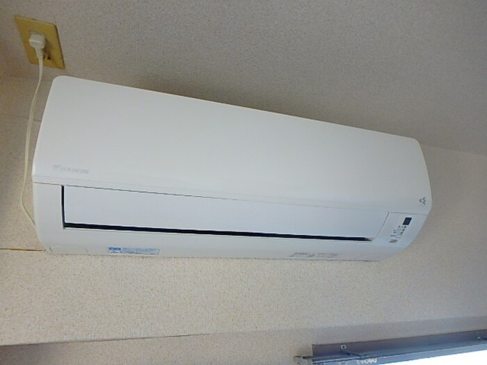 物件内観写真12　(洗濯機置場)