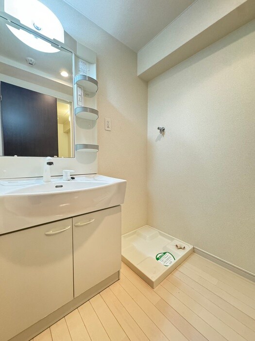 物件内観写真9　(洗面)