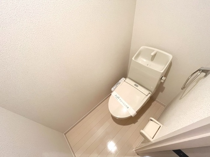 物件内観写真10　(トイレ)