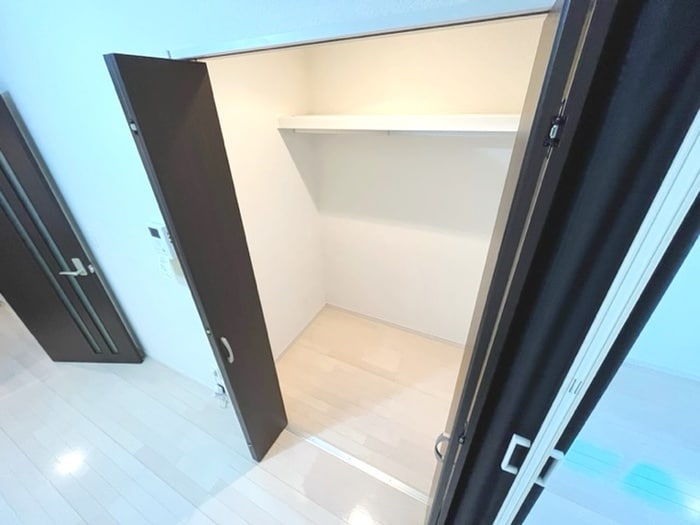 物件内観写真12　(収納)