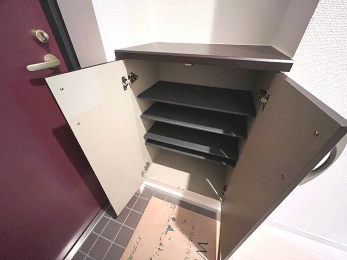 物件内観写真14　(靴箱)