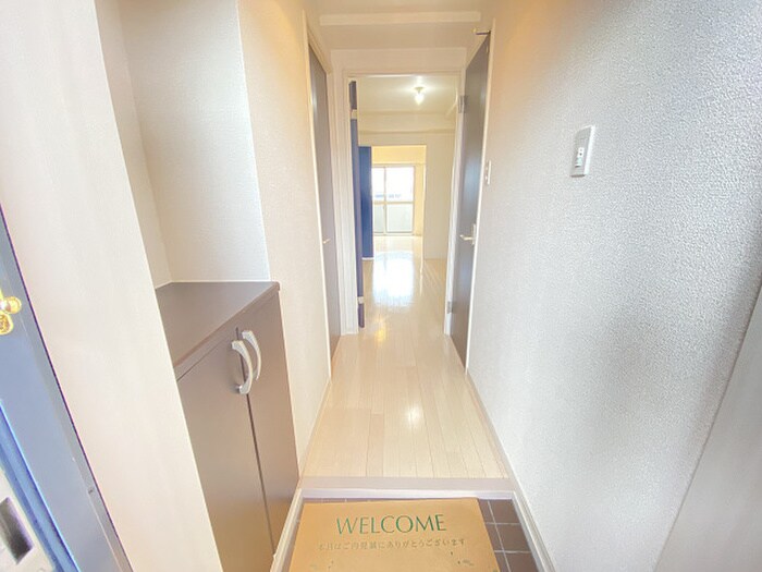 物件内観写真19　(廊下)