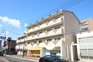 リバティーコート長丘外観写真