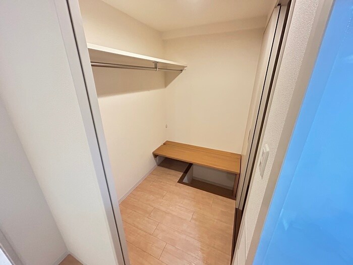 物件内観写真11　(収納)