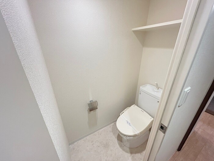 物件内観写真15　(トイレ)