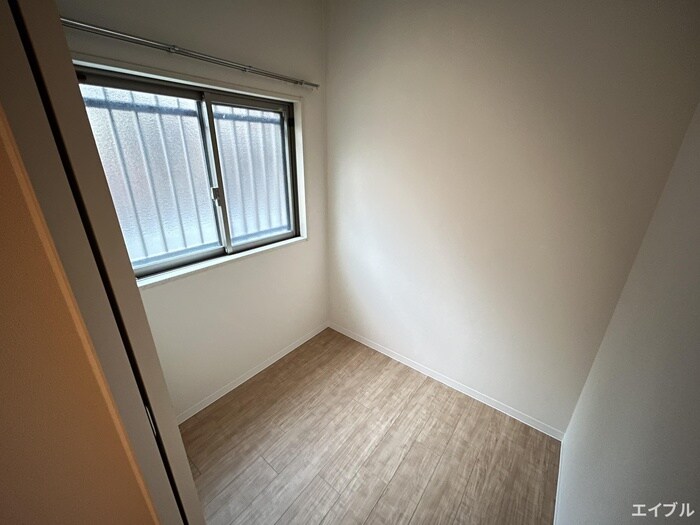 物件内観写真16　(居室)