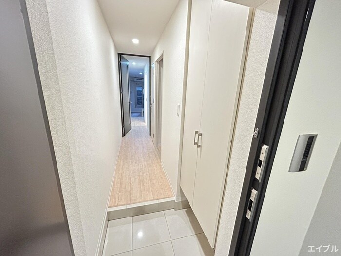 物件内観写真19　(玄関)