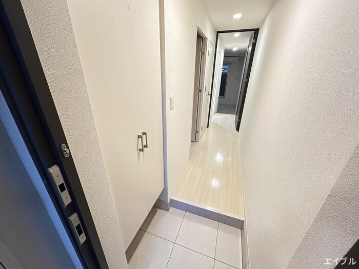 物件内観写真19　(玄関)
