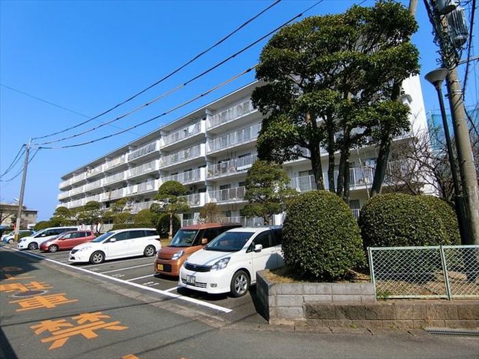 輝国団地１号棟(146)
