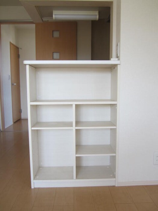 物件内観写真14　(収納)