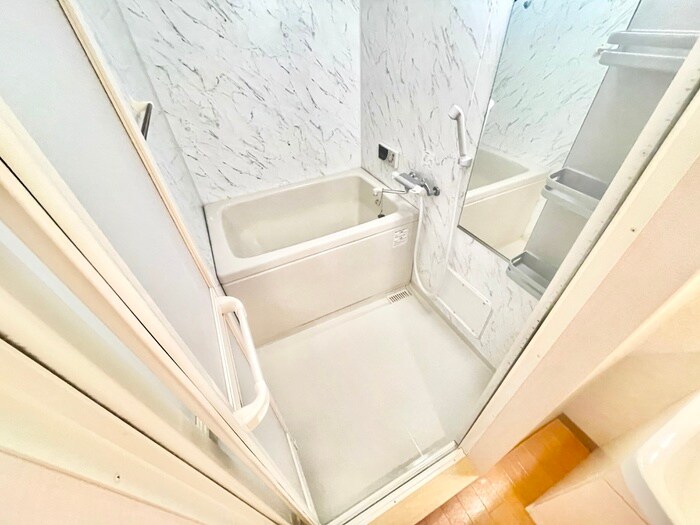 物件内観写真7　(バス／シャワールーム等)